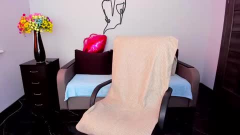 Angelina online show from March 7, 6:57 am