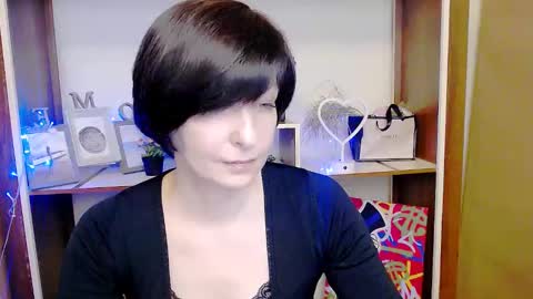Snapshot of angelinalov_ chatting on January 21, 8:19 am Angelina online show from January 21, 8:19 am