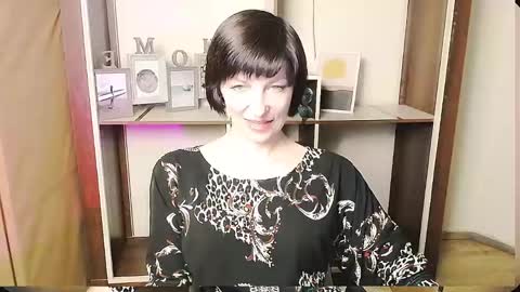 Angelina online show from June 7, 8:32 am