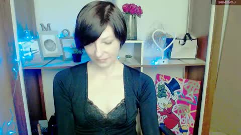 Snapshot of angelinalov_ chatting on January 23, 8:25 am Angelina online show from January 23, 8:25 am