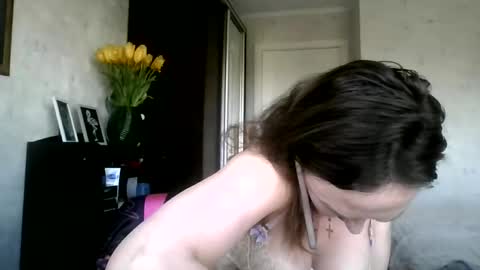 angelinalove28 online show from April 22, 8:22 am