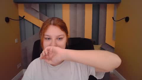 AngelinaLow online show from April 27, 11:29 am