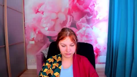 AngelinaLow online show from April 21, 11:28 am