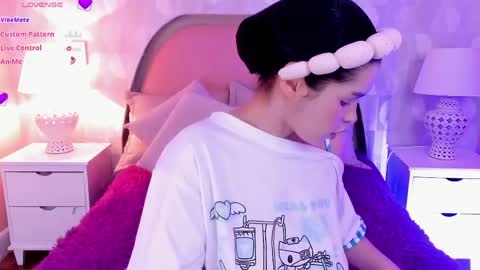 angeline online show from April 22, 2:47 pm