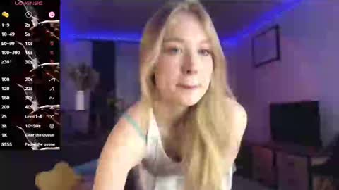 angelkissmee online show from March 7, 3:49 pm