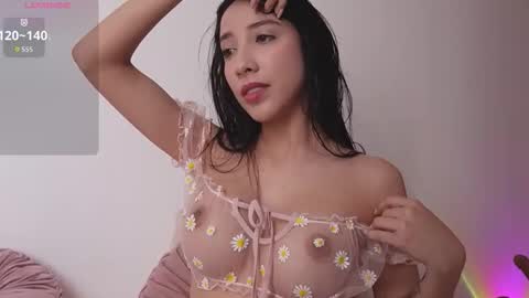Snapshot of angells_smith chatting on October 15, 1:25 pm online show from October 15, 1:25 pm