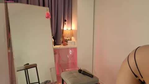 Megan online show from February 28, 5:12 pm