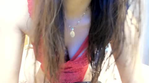 Snapshot of angelstonne_ chatting on January 4, 2:56 pm Angel online show from January 4, 2:56 pm