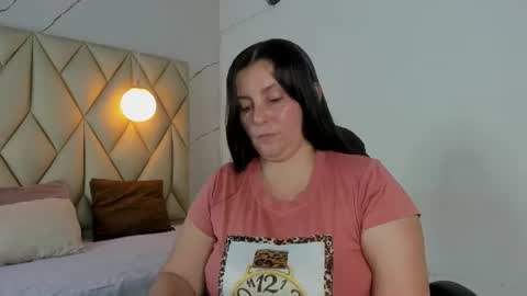 ANGIE online show from July 28, 1:54 pm