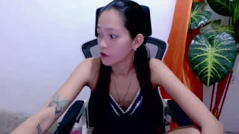 angelyn_slim online show from August 3, 7:56 am