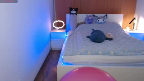 Snapshot of angie_faee chatting on February 20, 3:30 pm angie_faee online show from February 20, 3:30 pm