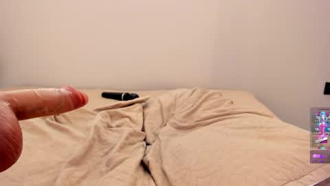 angy_avila online show from March 4, 7:26 am