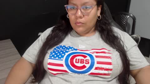 Snapshot of angy_ro12 chatting on February 3, 3:20 am angy online show from February 3, 3:20 am