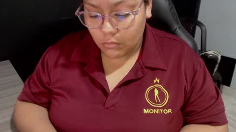 Snapshot of angy_ro12 chatting on January 29, 10:37 am angy online show from January 29, 10:37 am