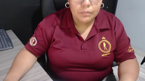 Snapshot of angy_ro12 chatting on October 3, 10:48 pm angy online show from October 3, 10:48 pm