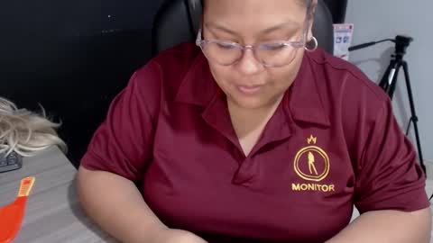 angy online show from December 2, 8:22 pm