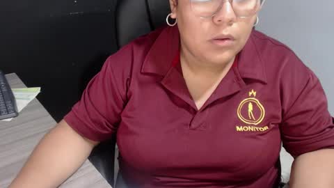 Snapshot of angy_ro12 chatting on September 16, 11:35 pm angy online show from September 16, 11:35 pm