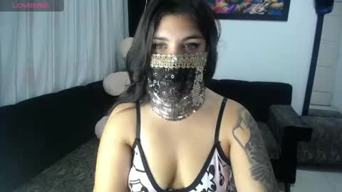 Anissa online show from May 10, 4:36 am