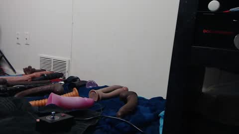 Snapshot of animergamergirl chatting on October 18, 2:03 am Twitter at animegamergrl. No vids for sale on Chaturbate. online show from October 18, 2:03 am