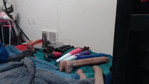 Snapshot of animergamergirl chatting on September 13, 1:24 am Twitter at animegamergrl. No vids for sale on Chaturbate. online show from September 13, 1:24 am