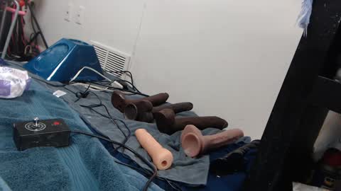 Snapshot of animergamergirl chatting on February 15, 10:32 pm Twitter at animegamergrl. No vids for sale on Chaturbate. online show from February 15, 10:32 pm