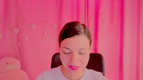 Anni online show from April 28, 4:11 pm