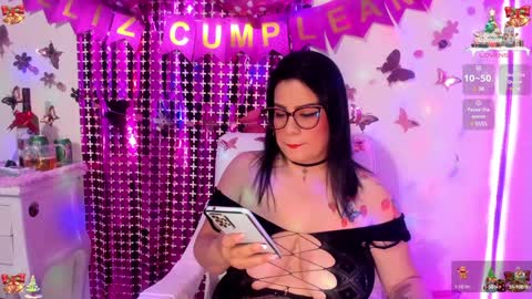 Snapshot of anita_big31 chatting on December 27, 11:53 pm anita online show from December 27, 11:53 pm