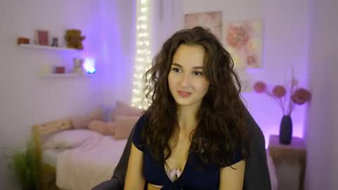 Snapshot of anita_grey_ chatting on September 22, 7:12 pm Anita Grey online show from September 22, 7:12 pm