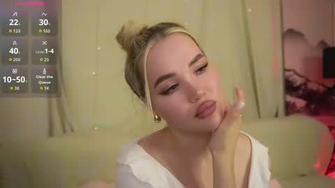 Anita online show from July 21, 4:51 pm