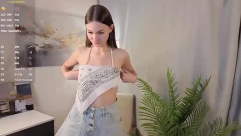 Snapshot of anitawindmeyer chatting on October 18, 4:21 pm Anita online show from October 18, 4:21 pm