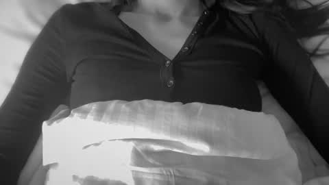 Anje online show from April 28, 4:44 pm