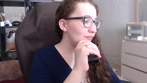 Snapshot of ankey_rayah chatting on March 6, 10:20 am Nameless online show from March 6, 10:20 am