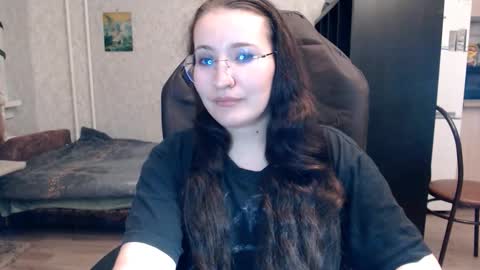 Snapshot of ankey_rayah chatting on October 23, 4:24 pm Nameless online show from October 23, 4:24 pm