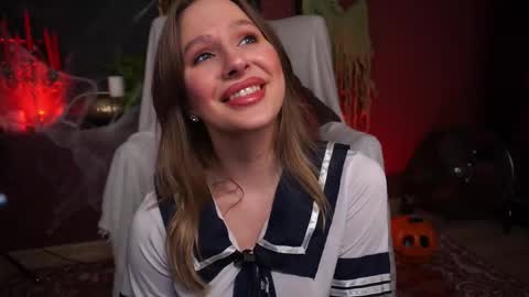 Ann online show from October 30, 2:18 pm