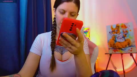 Ann online show from April 24, 12:30 pm