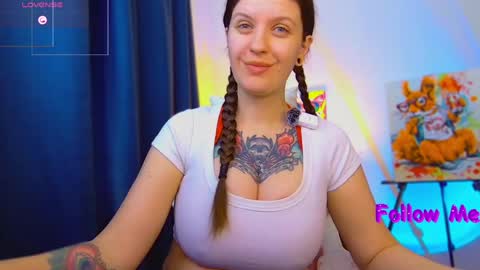 Ann online show from April 25, 1:41 pm