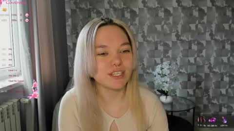 Anna online show from April 19, 7:08 am