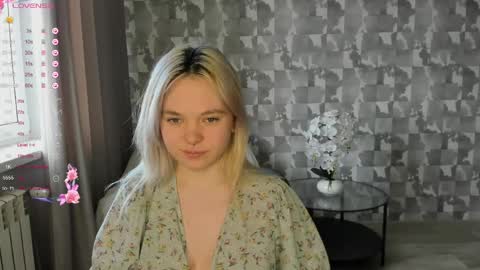 Anna online show from April 23, 12:29 pm