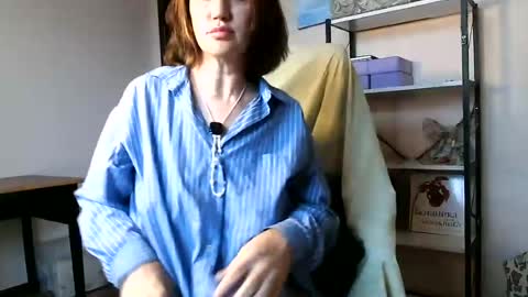 Anna online show from July 22, 12:28 pm