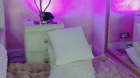 anna_nobel online show from June 12, 4:53 am