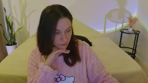 annaabels online show from October 26, 6:36 pm