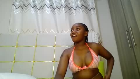 Snapshot of annabel038 chatting on March 10, 3:12 am Annabel online show from March 10, 3:12 am