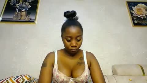 Snapshot of annabel038 chatting on February 23, 4:50 pm Annabel online show from February 23, 4:50 pm
