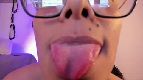 Anna online show from April 23, 12:29 pm