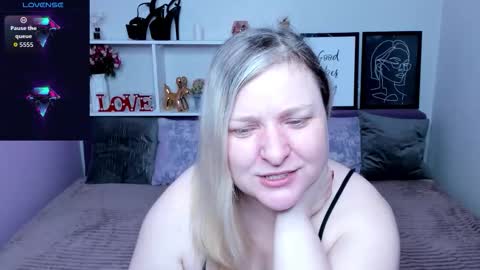 AnnaCherri online show from October 13, 2:58 am