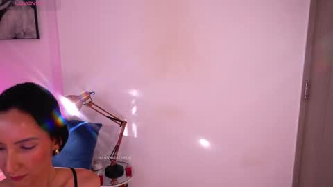 Anna k online show from April 24, 8:55 pm