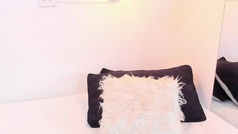 Anna Rosse online show from April 25, 12:08 pm
