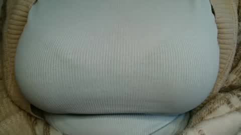 Bella online show from April 23, 4:20 pm