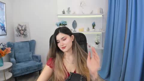 annetli online show from November 23, 3:42 am