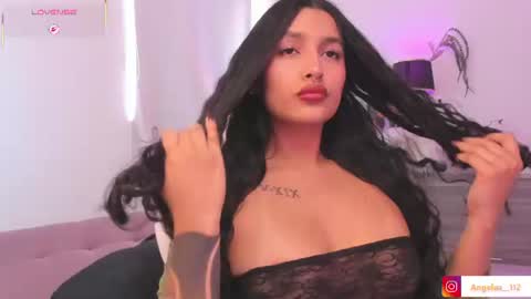 Angel online show from June 11, 3:09 pm